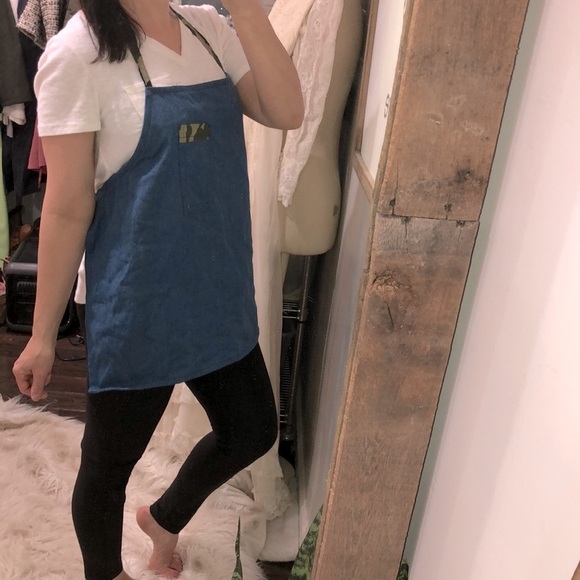Small denim apron with camouflage trim handmade - Picture 2 of 3